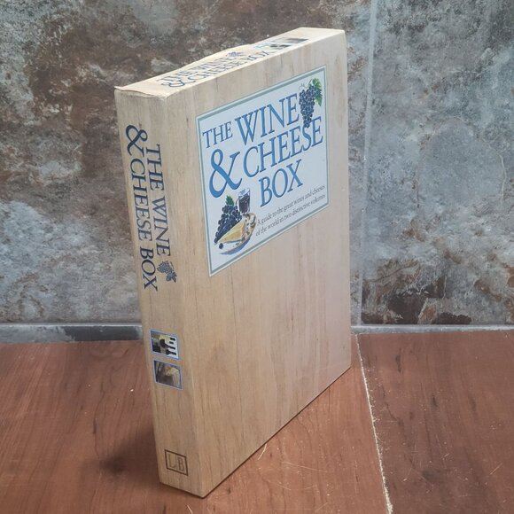 The Wine and Cheese Box Set A Guide to the Great Wines and Cheeses of the World - Picture 7 of 16